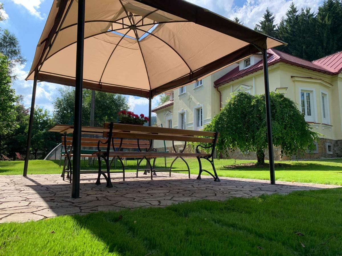 Apartmany Na Fare Bila  Exterior foto